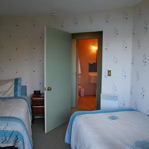 Small Twin Room Lake View